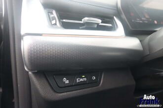 BMW X1 SDRIVE18I / M-SPORT-PRO / PANO / CAM / KEYLESS / 19" IMG_5345.jpg