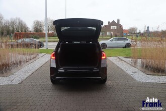 BMW X1 SDRIVE18I / M-SPORT-PRO / PANO / CAM / KEYLESS / 19" IMG_5325.jpg