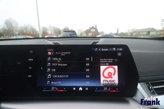 BMW X1 SDRIVE18I / M-SPORT-PRO / PANO / CAM / KEYLESS / 19" IMG_5352.jpg