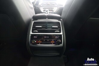 BMW 745E / M-SPORT / INDIV / 47GR / B&W / GLASDK / 360CAM IMG_5542.jpg
