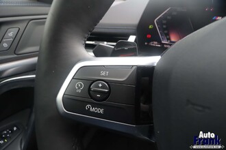 BMW X1 XDRIVE25E / M-SPORT / 360CAM / PANO / DRIV PRO / 19" / HUD IMG_5747.jpg
