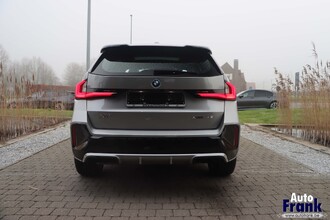 BMW X1 XDRIVE25E / M-SPORT / 360CAM / PANO / DRIV PRO / 19" / HUD IMG_5716.jpg